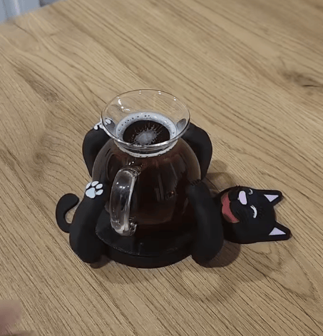 3D-kissanmuotoiset lasinaluset