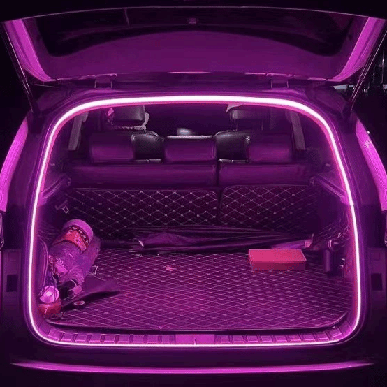 Dynaaminen ja kirkas tavaratilan LED-valonauha