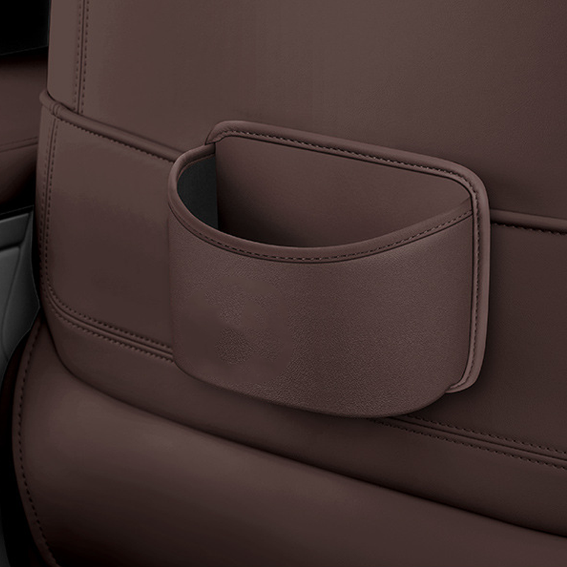 Nahkainen mukipidike autoon – clip-on-kiinnitys