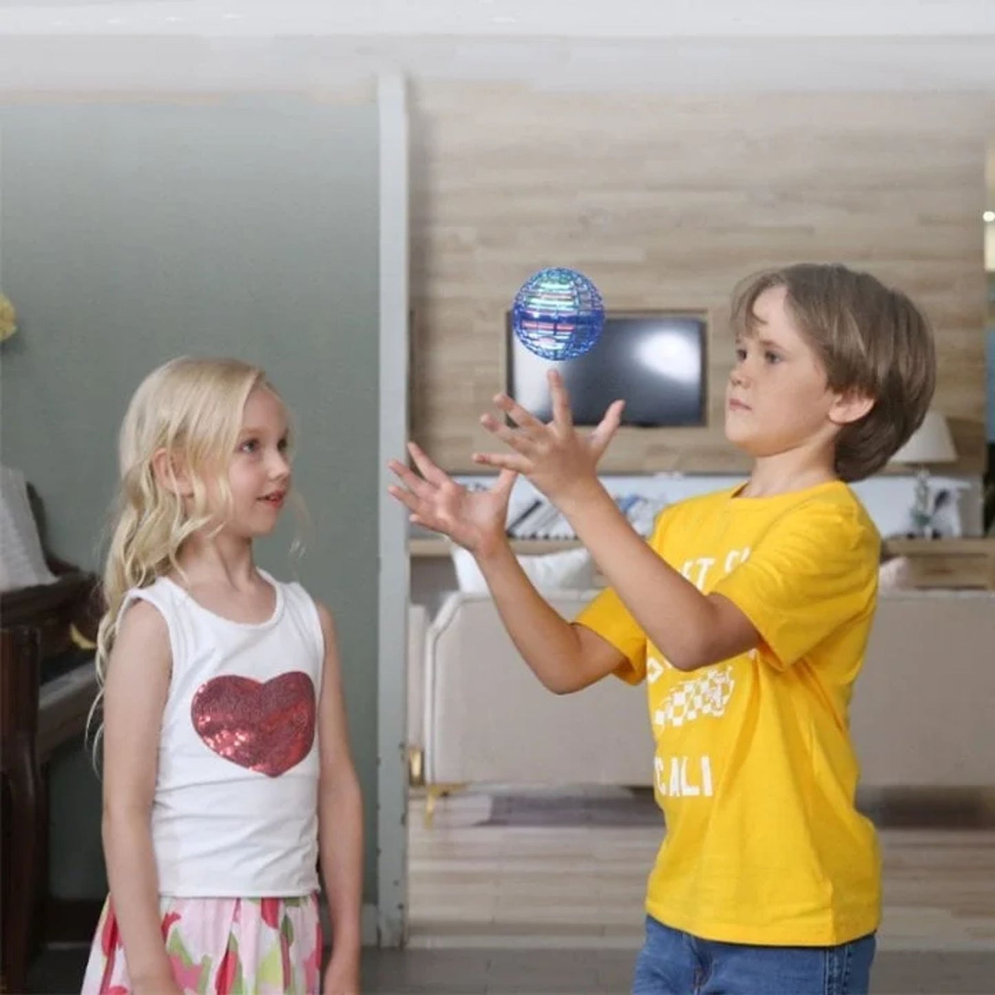 2025 Lentävä drone-pallo